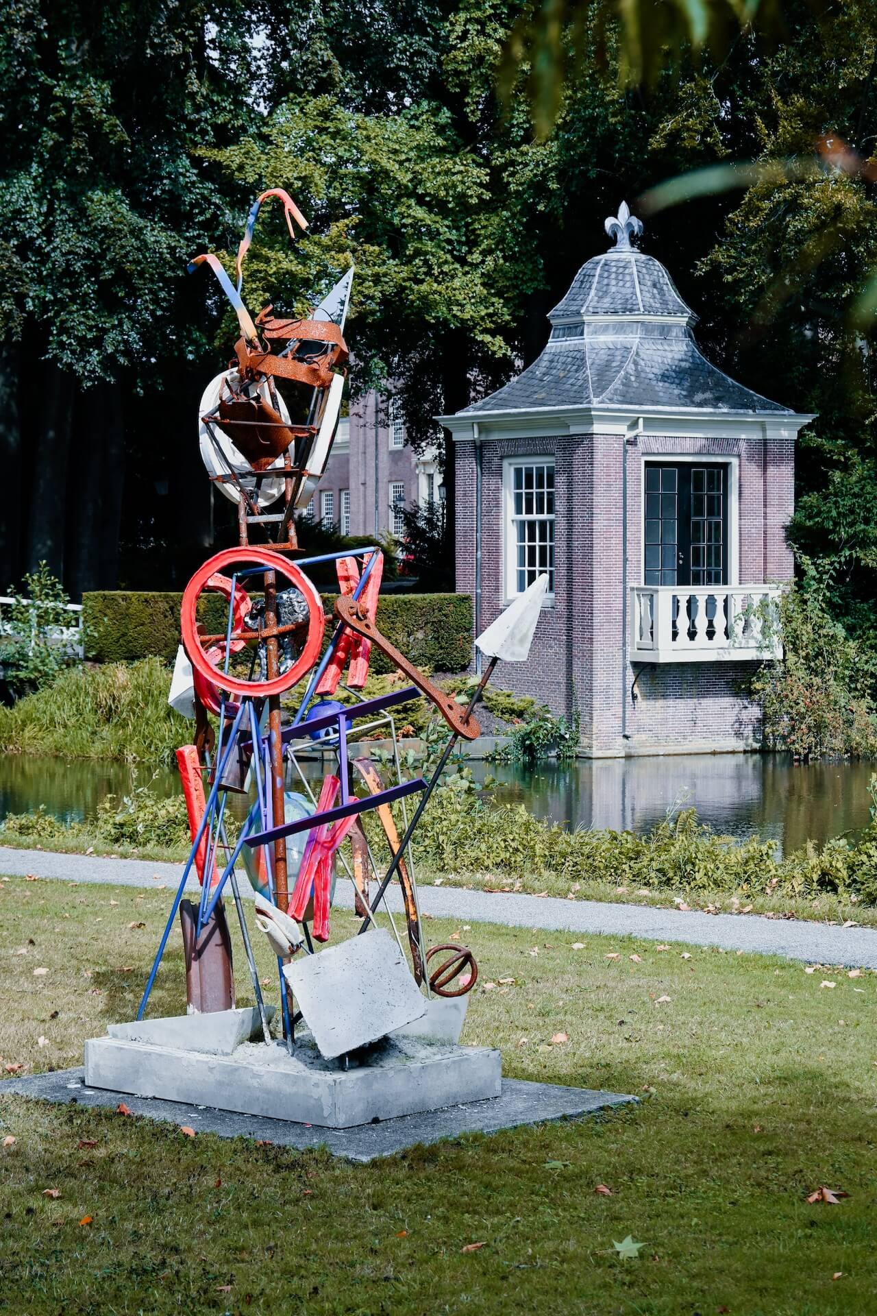 Objet Trouvé II Objet Trouvé II van Hans van Bentem Beeldenroute Zeist, Wandelroute kunstwerken Zeist