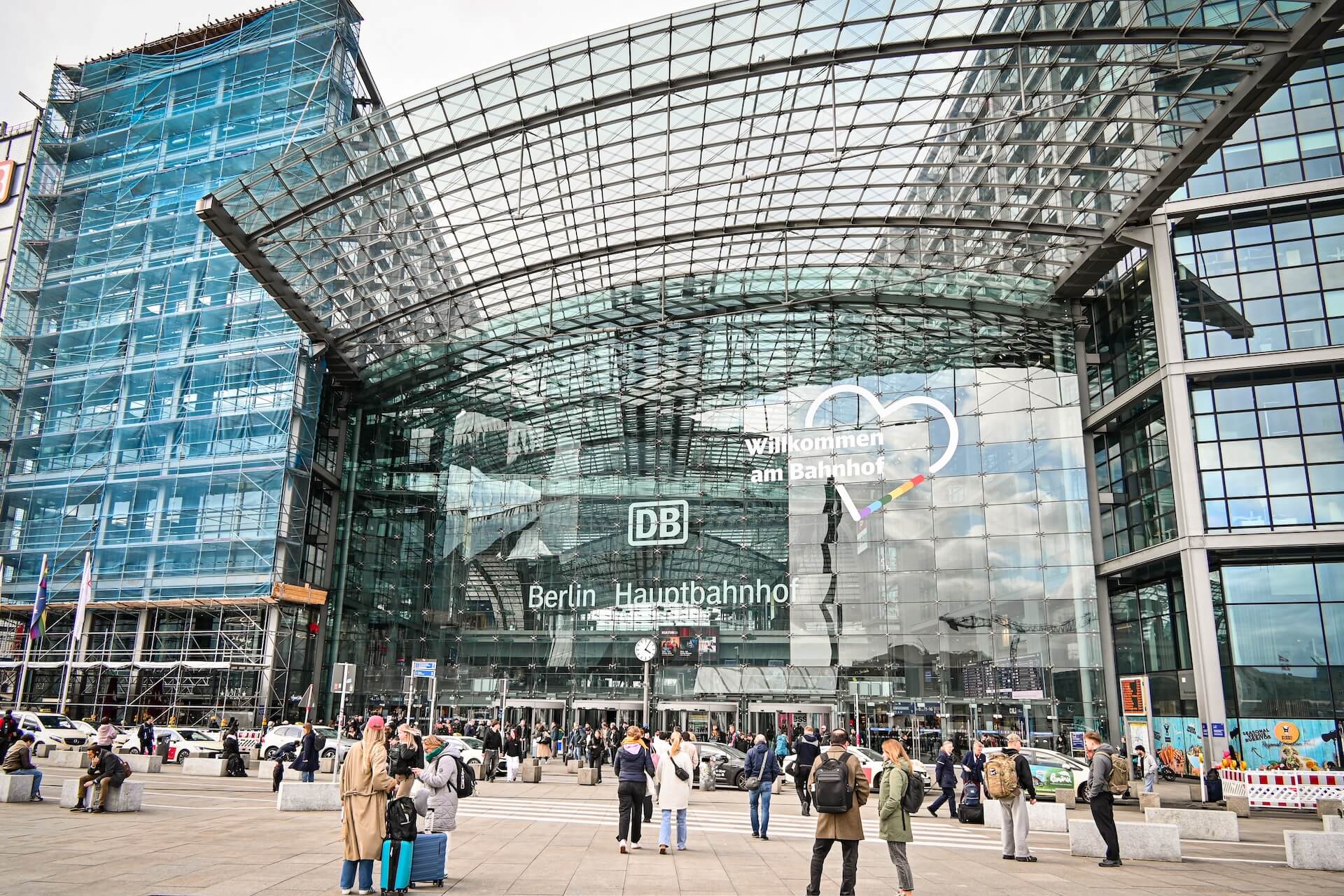 Berlin Hauptbahnhof, met de trein naar Berlijn reizen