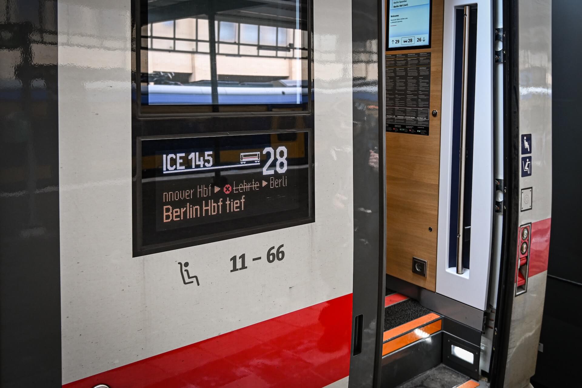 ICE naar Berlijn | trips reizen met de trein naar Berlijn | Trein naar Berlijn ervaringen 