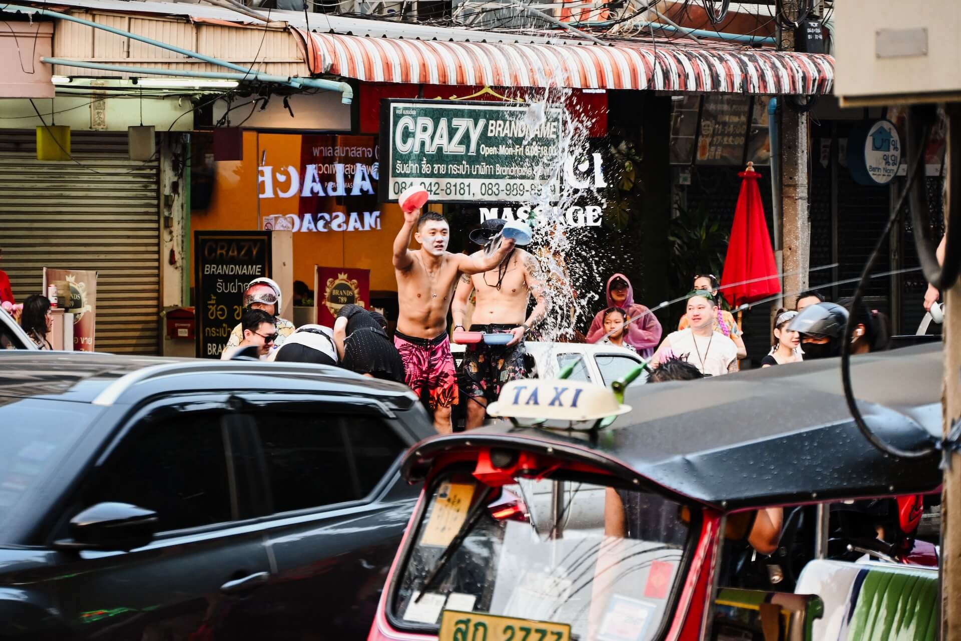 Songkran vieren in Thailand